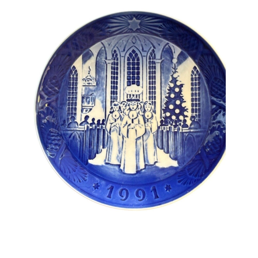Feast of Saint Lucy 1991, Royal Copenhagen Christmas plate Mint